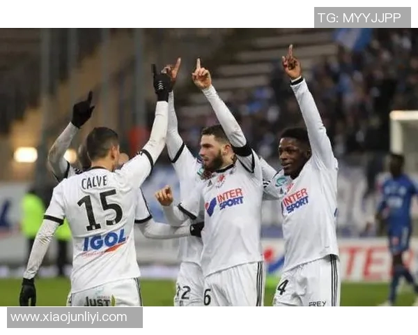 贝济耶与克莱蒙的激烈对决揭示法乙联赛的竞争格局与未来走势