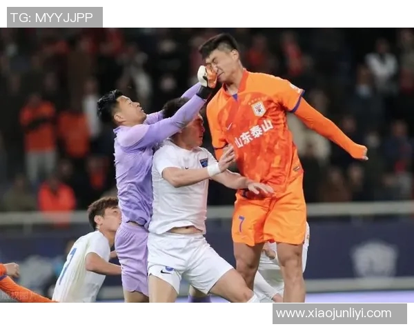 鲁能与浙江绿城激战正酣直播盛况全程回顾与精彩瞬间解析